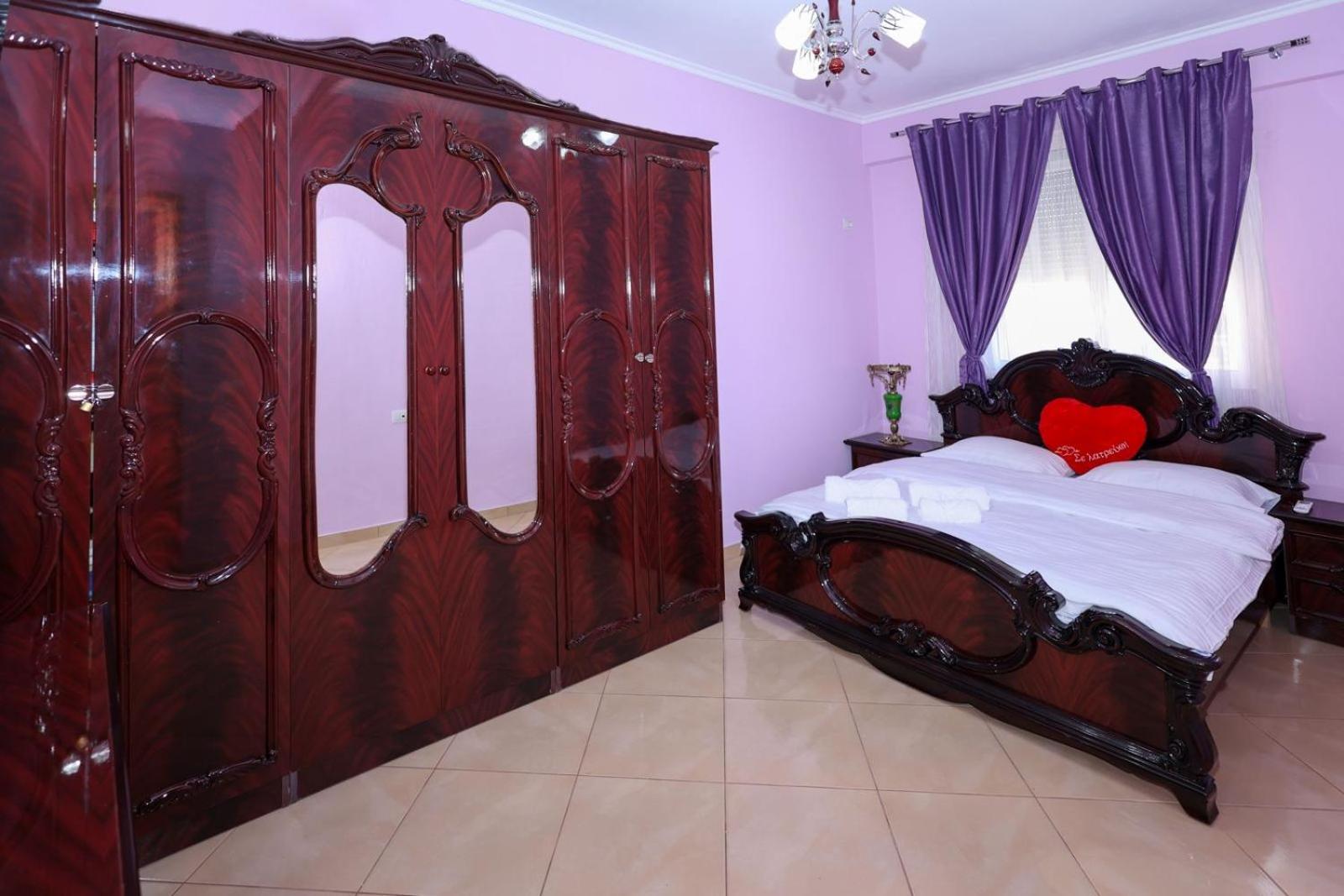 Rio'S Apartment Berat Exterior photo